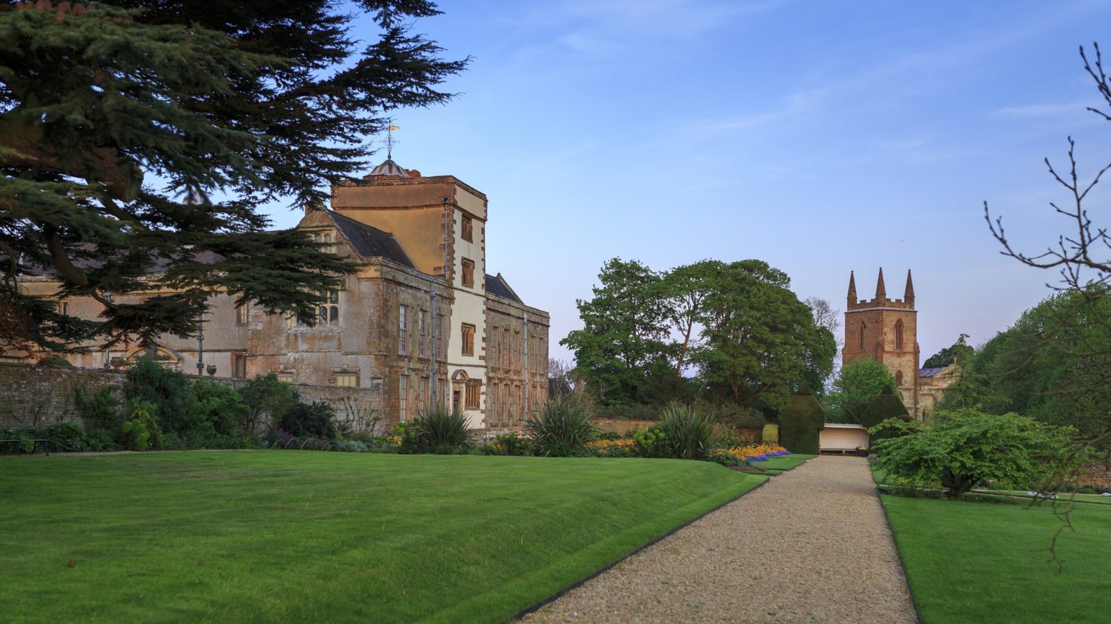 Canons Ashby